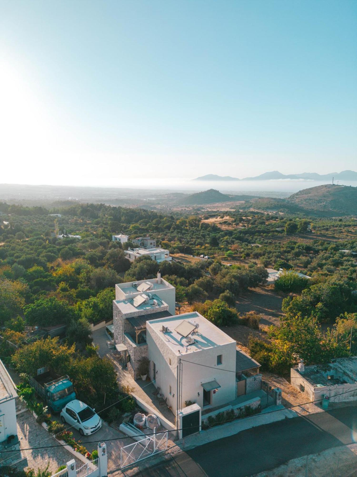 Villa Rosa - Luxury Villas With Panoramic Views Lagoudi Zia 外观 照片